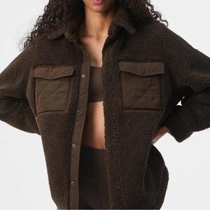 NWT Alo Yoga Sherpa Edge Shacket (Espresso) Size XS